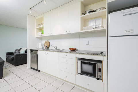 Coloured Sands - Rainbow Beach Resort - 5 Mins To Beach - E Caravan Parks 4