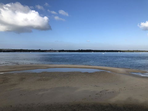 Bribie Island Hotel - E Caravan Parks 7