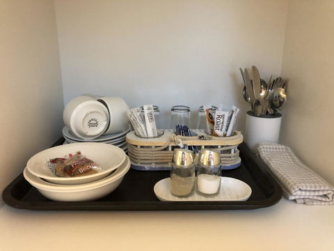 Bribie Island Hotel - E Caravan Parks 13