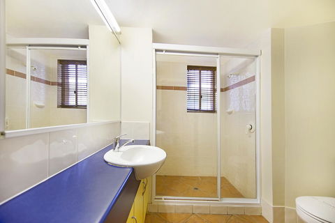 Whale Watch Ocean Beach Resort - E Caravan Parks 5