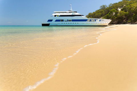Castaways Moreton Island - E Caravan Parks 3
