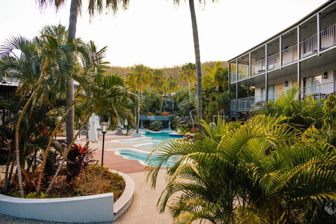 Mantra Club Croc - E Caravan Parks 38