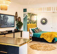 NOMAD - Luxe apartment - E Caravan Parks