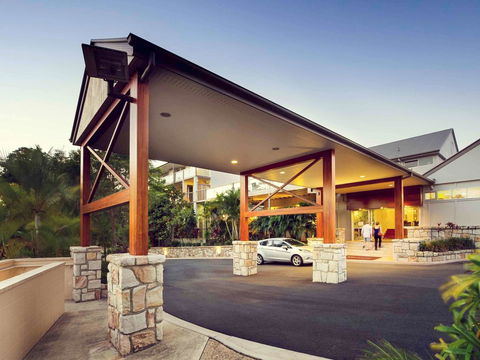 Mercure Clear Mountain Lodge - E Caravan Parks 0