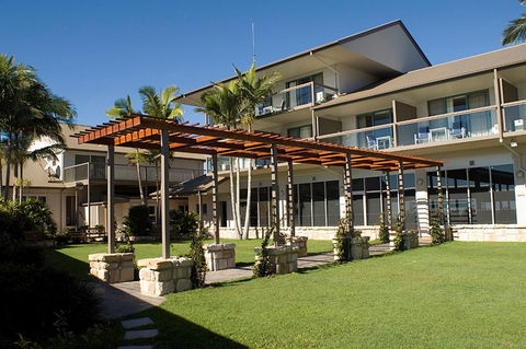 Mercure Clear Mountain Lodge - E Caravan Parks 16