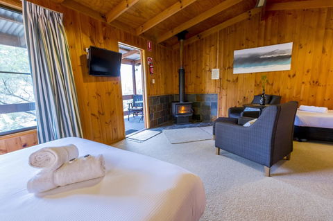 Granite Belt Retreat And Brewery - E Caravan Parks 10