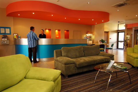 Aquarius On The Beach - E Caravan Parks 13