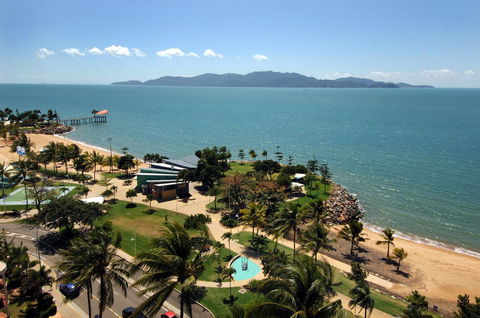 Aquarius On The Beach - E Caravan Parks 17