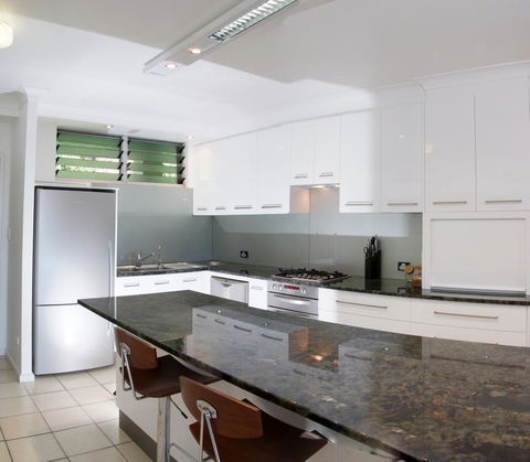 Poinciana 112 - E Caravan Parks 13