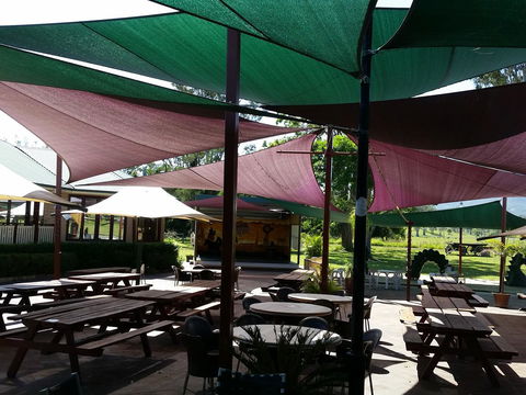 The Bearded Dragon Boutique Hotel - E Caravan Parks 35