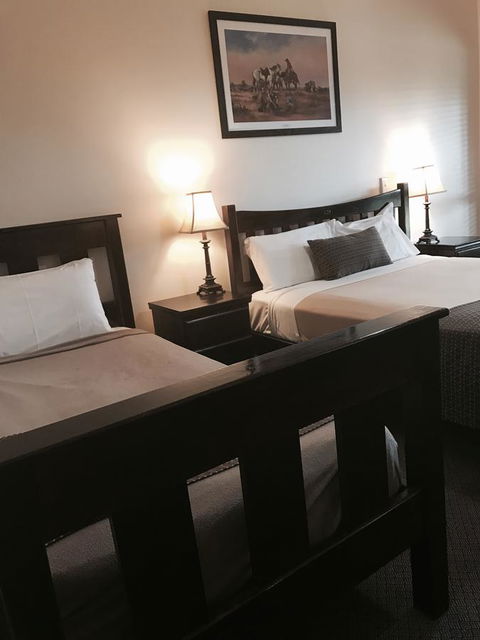 The Bearded Dragon Boutique Hotel - E Caravan Parks 29