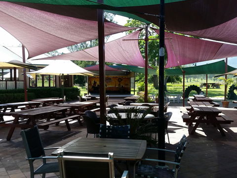 The Bearded Dragon Boutique Hotel - E Caravan Parks 39