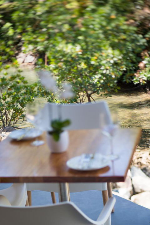 Heart Hotel And Gallery Whitsundays - E Caravan Parks 22