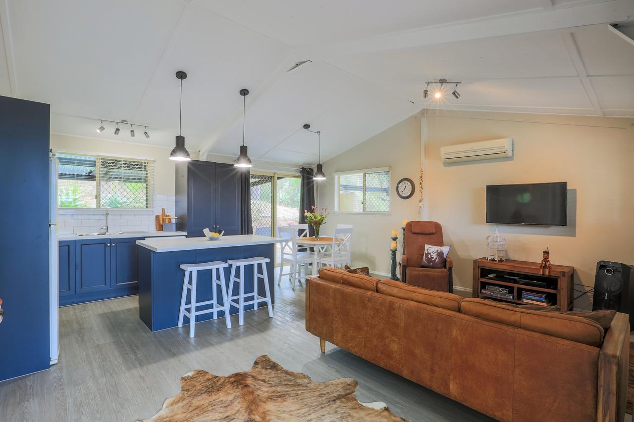 Gaven QLD E Caravan Parks