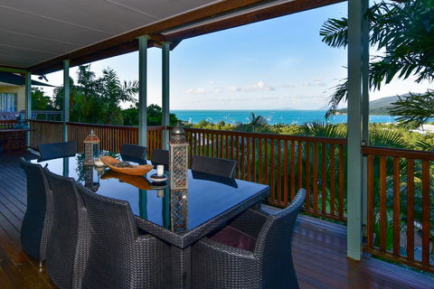 Bella Vista On Nara Pets Welcome - E Caravan Parks 4