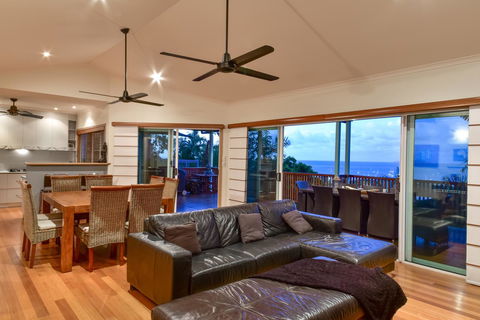 Bella Vista On Nara Pets Welcome - E Caravan Parks 10