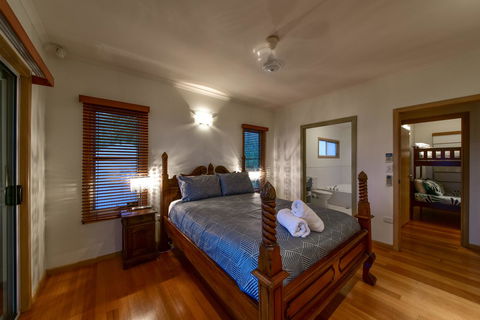 Bella Vista On Nara Pets Welcome - E Caravan Parks 13