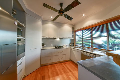Bella Vista On Nara Pets Welcome - E Caravan Parks 18