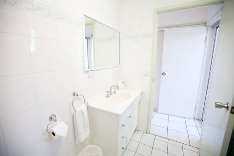 Trinity Beach Pacific - E Caravan Parks 9