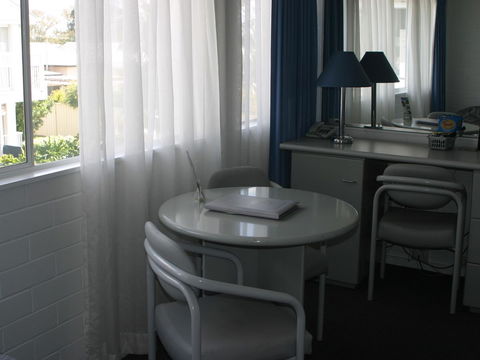 Dalby Manor Motor Inn - E Caravan Parks 29
