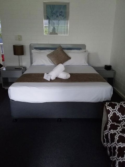 Dalby Manor Motor Inn - E Caravan Parks 10