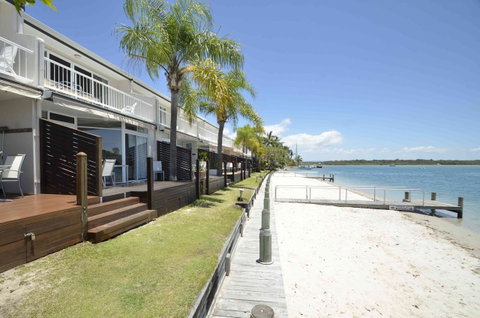 Skippers Cove Waterfront Resort - E Caravan Parks 22