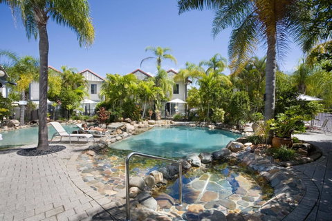 Skippers Cove Waterfront Resort - E Caravan Parks 1