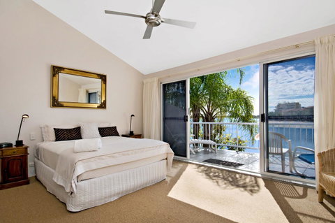 Skippers Cove Waterfront Resort - E Caravan Parks 12