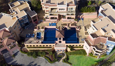 Martinique Whitsunday Resort - E Caravan Parks 18