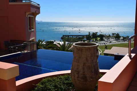 Martinique Whitsunday Resort - E Caravan Parks 27