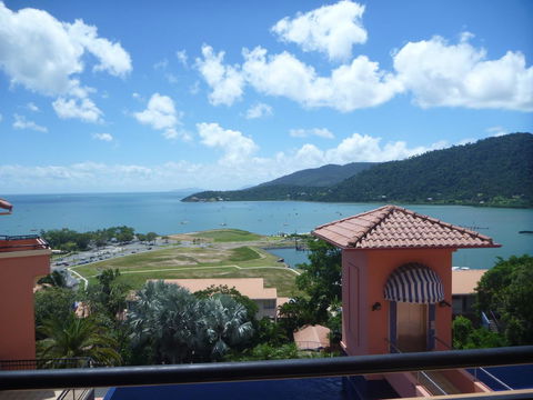 Martinique Whitsunday Resort - E Caravan Parks 41