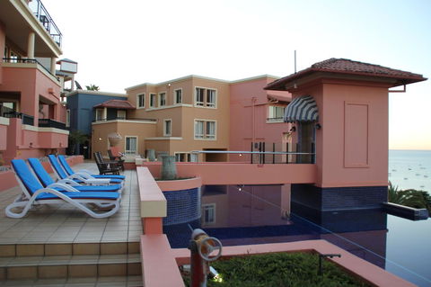 Martinique Whitsunday Resort - E Caravan Parks 25