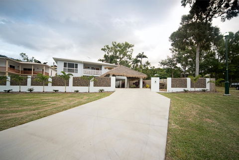 Whitsunday Luxury Homes - E Caravan Parks 8