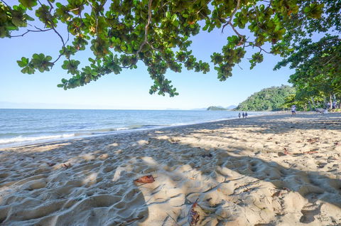 Roydon Beachfront Apartments - E Caravan Parks 29