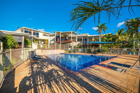 Airlie Apartments - E Caravan Parks 4