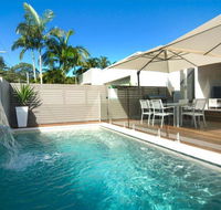 Beach House on Tradewinds Avenue - E Caravan Parks