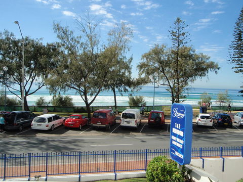 Grosvenor Beachfront Apartments Surfers Paradise - E Caravan Parks 16