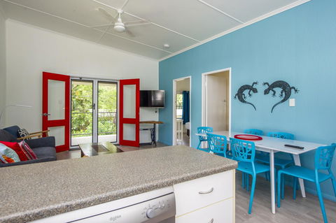 Kooyong Apartment 8 - E Caravan Parks 5