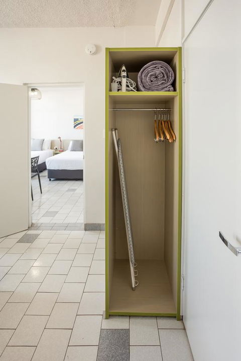 Nightcap At Emerald Star Hotel - E Caravan Parks 22