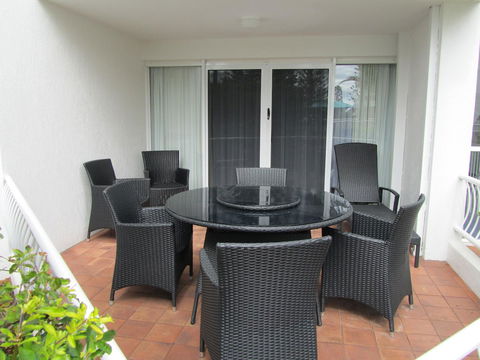 Le Beach Apartments - E Caravan Parks 18