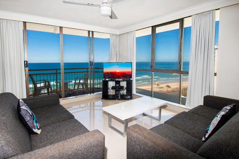 Seacrest Beachfront Apartments Surfers Paradise - E Caravan Parks 28