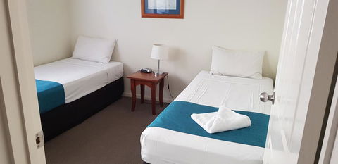 Sea Star Apartments - E Caravan Parks 10