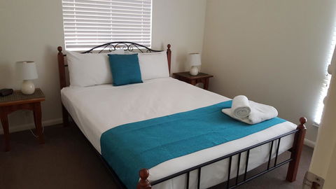 Sea Star Apartments - E Caravan Parks 9
