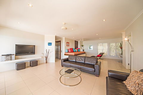 Sea Star Apartments - E Caravan Parks 23