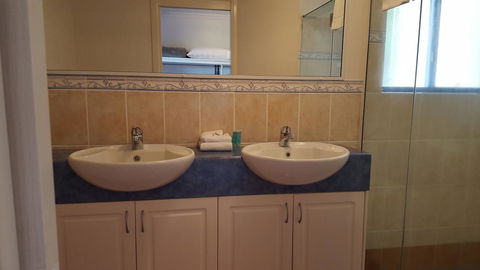 Sea Star Apartments - E Caravan Parks 29