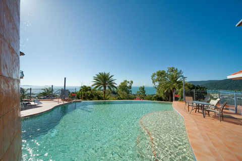 Sea Star Apartments - E Caravan Parks 19