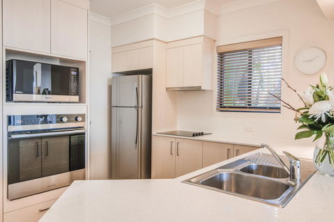The Point Coolum - E Caravan Parks 30
