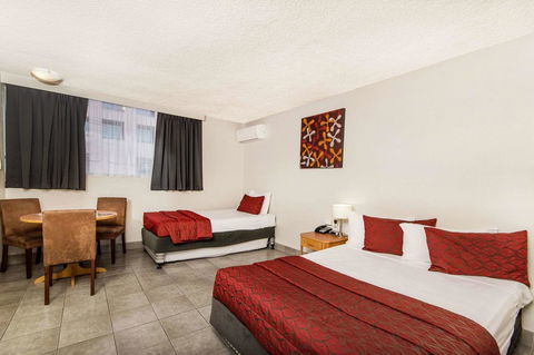 The Robert Towns - E Caravan Parks 21