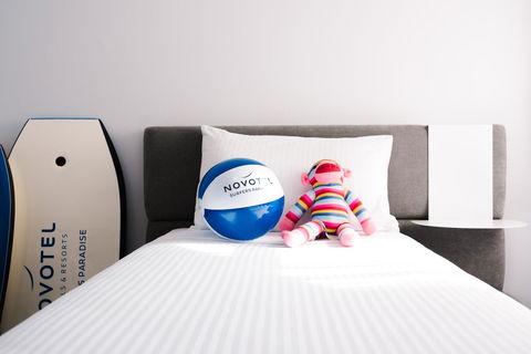Novotel Surfers Paradise - E Caravan Parks 25