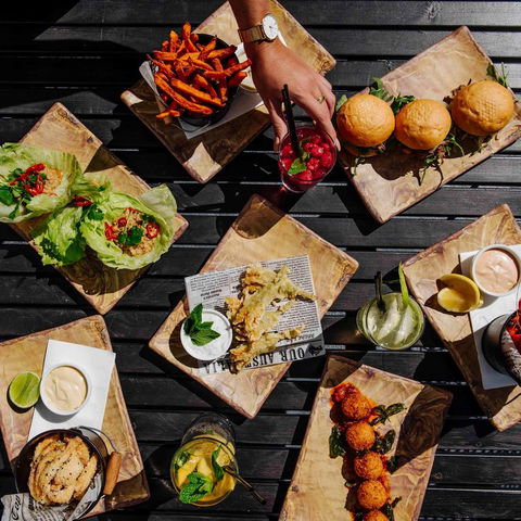 Novotel Surfers Paradise - E Caravan Parks 28